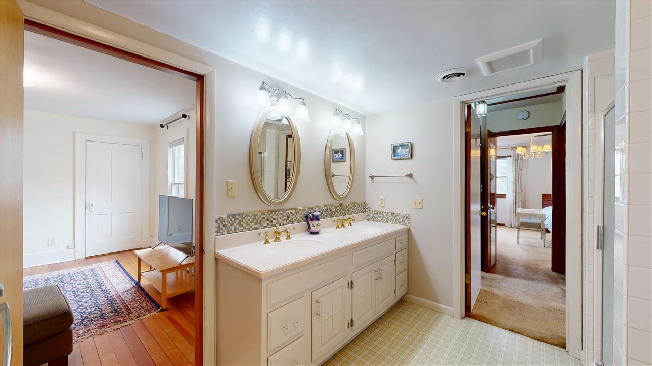 Property Photo 50