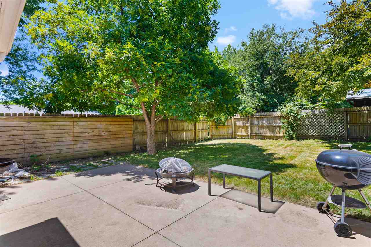Property Photo 23