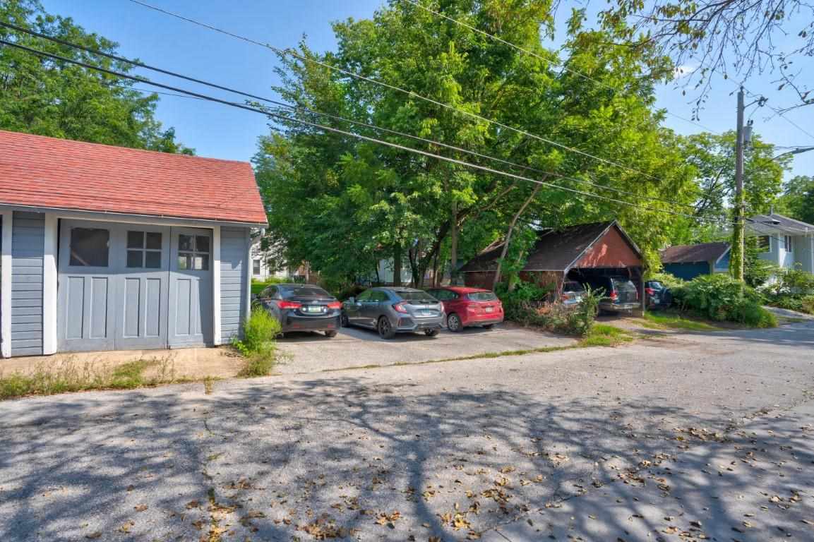 Property Photo 27