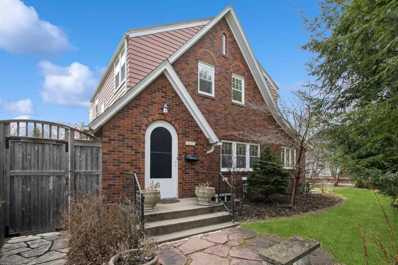 Property Photo 1