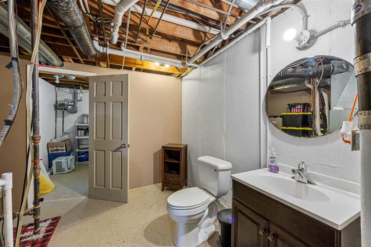 Property Photo 25