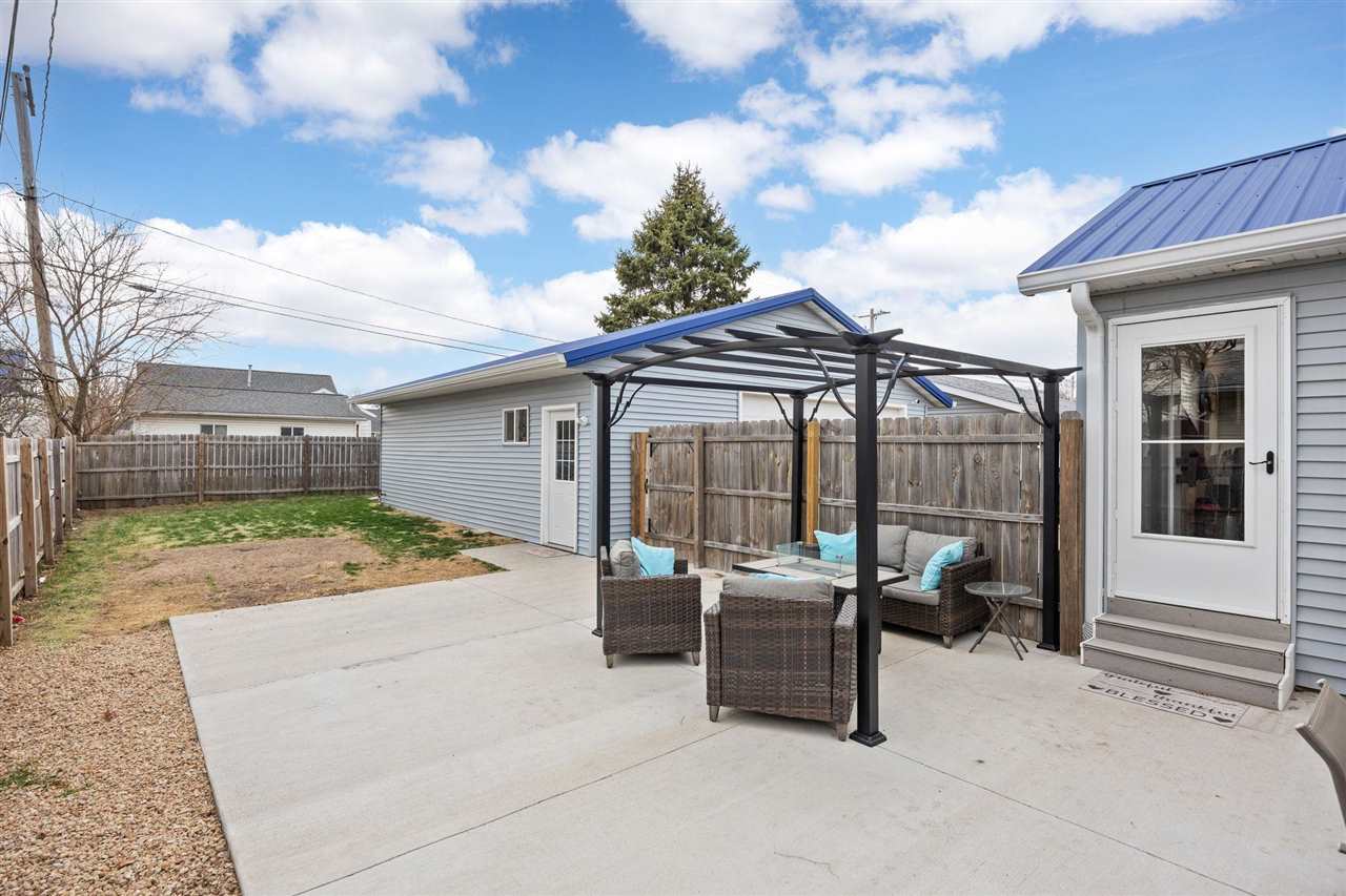 Property Photo 30