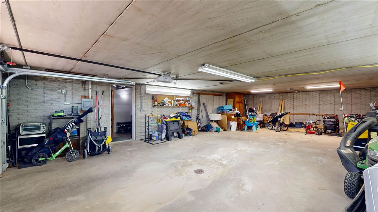 Property Photo 52