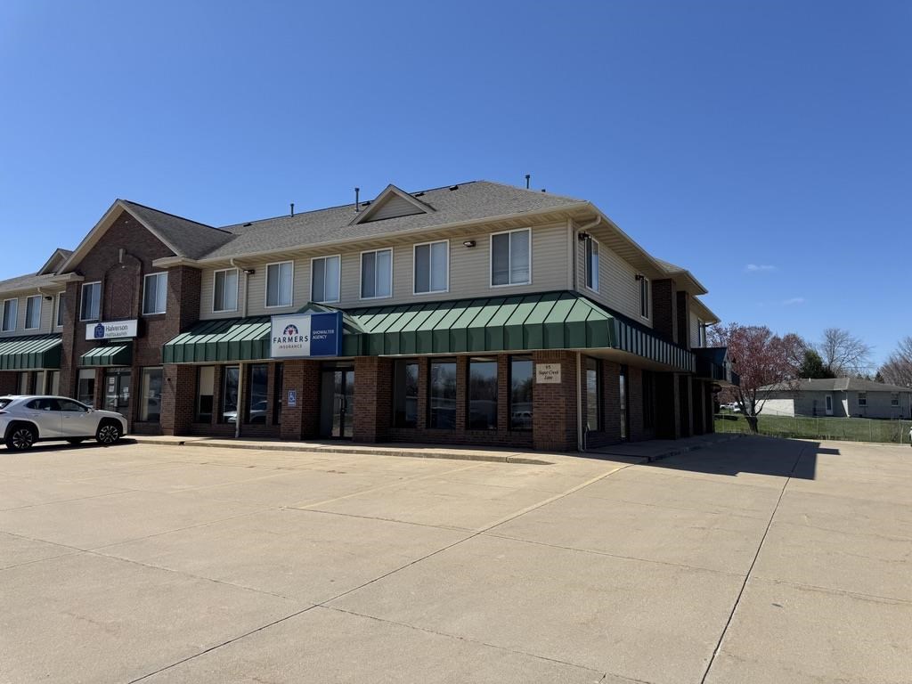 85 Sugar Creek Ln #4 NorthLiberty IA 52317