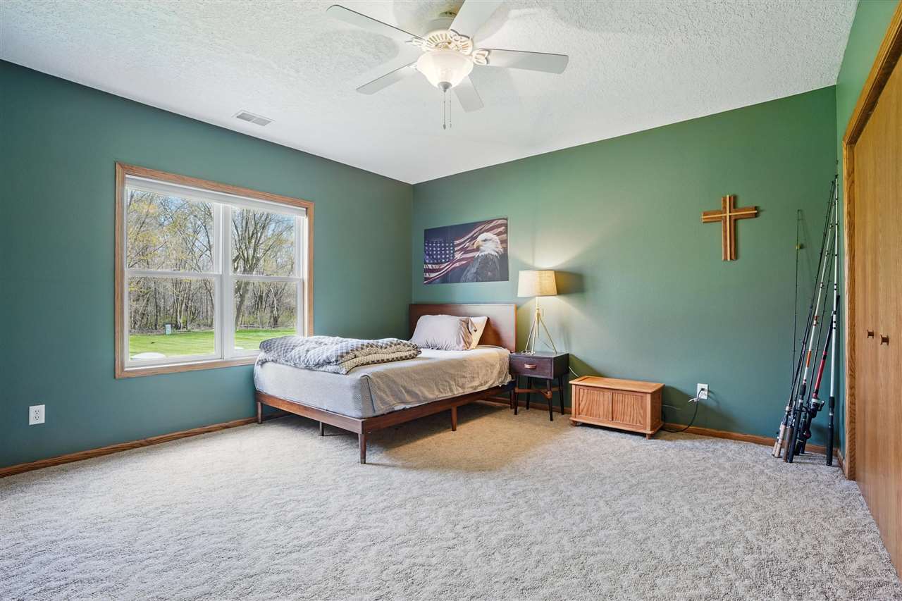 Property Photo 38