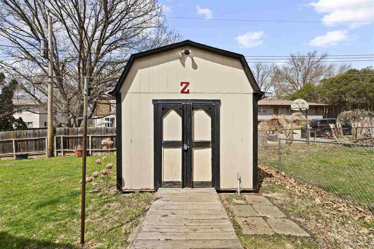 Property Photo 31