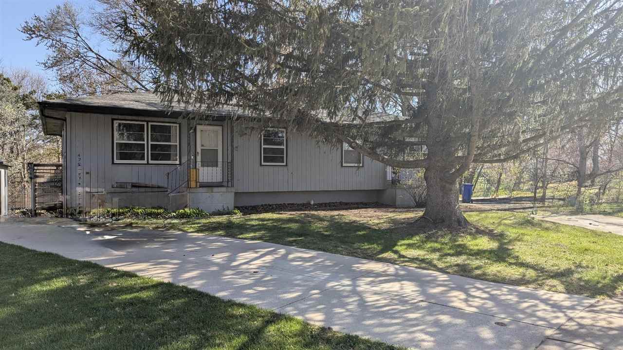 415-457 Heritage Pl NorthLiberty IA 52317