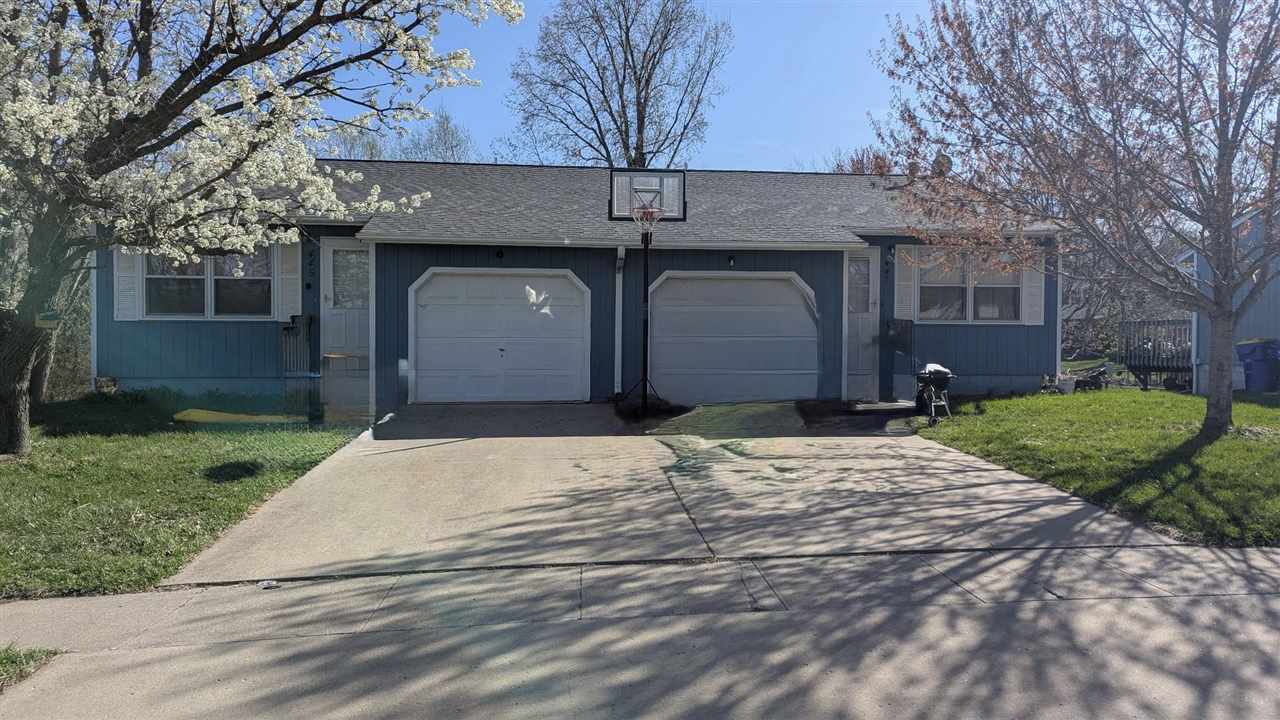 415-457 Heritage Pl NorthLiberty IA 52317