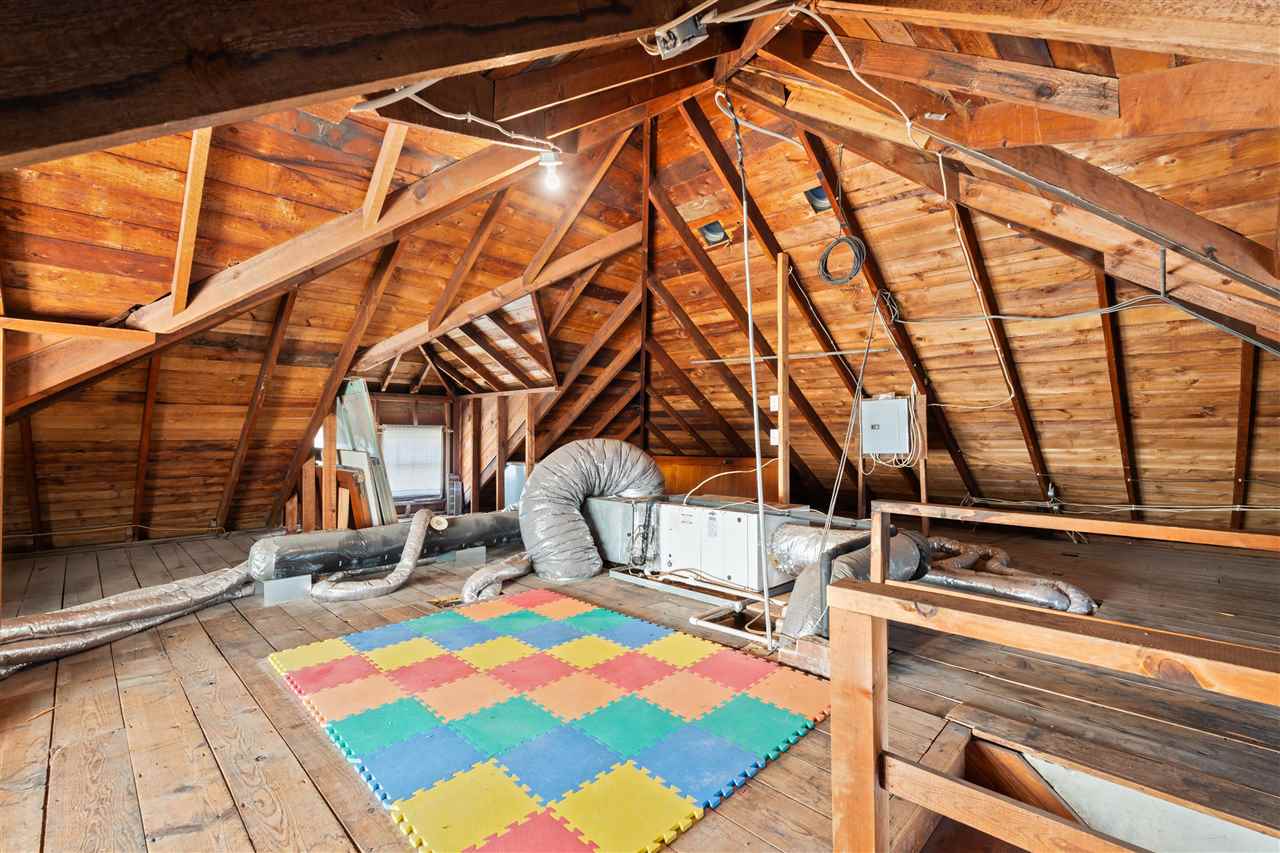 Property Photo 33