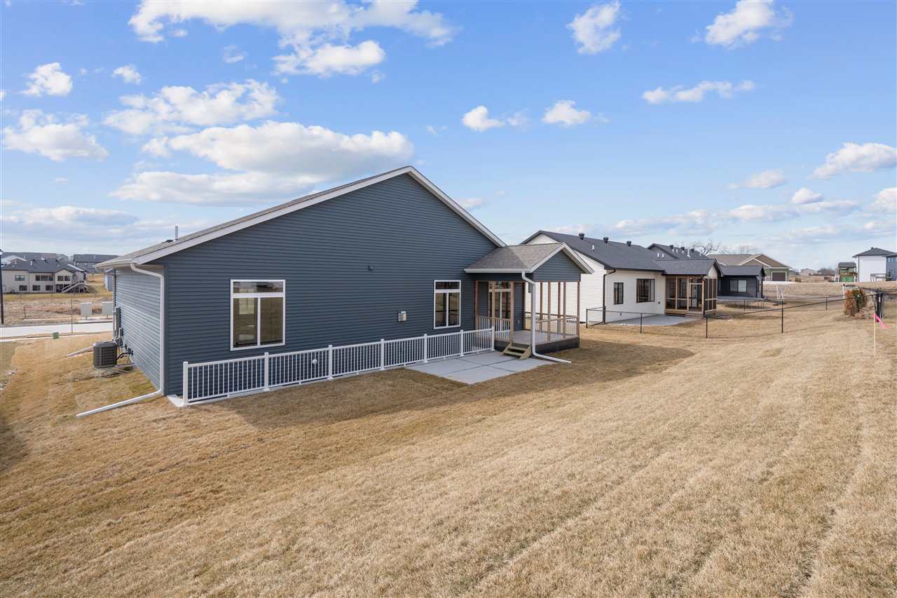 Property Photo 37