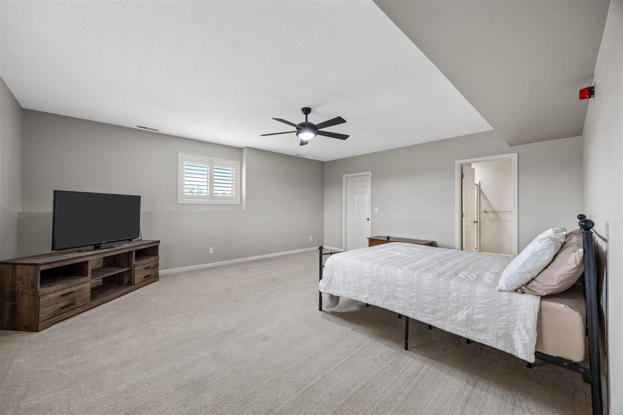 Property Photo 45