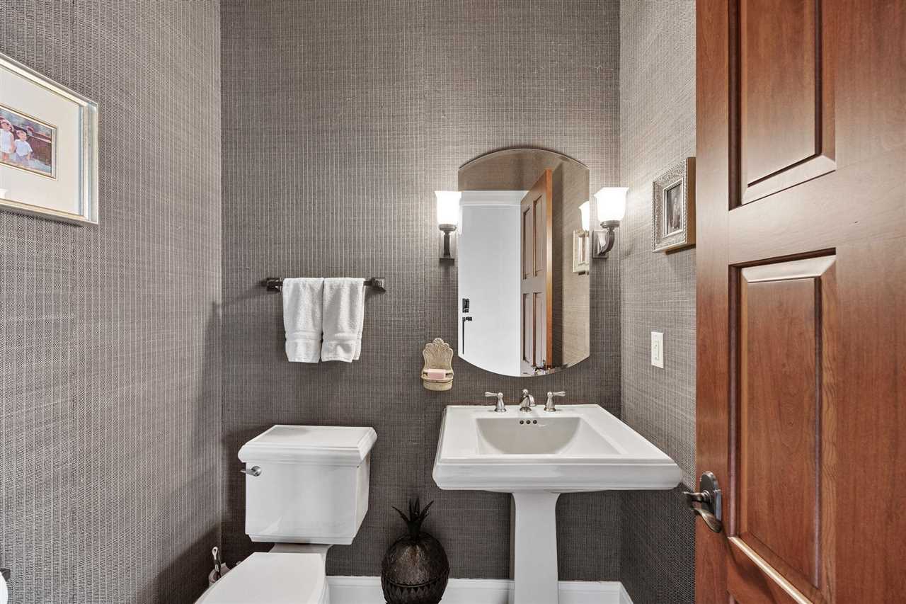 Property Photo 25