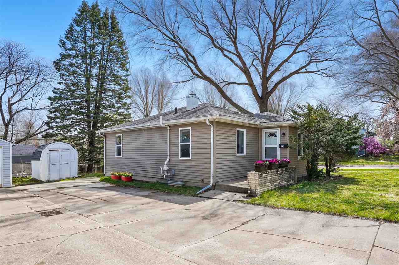 Property Photo 1