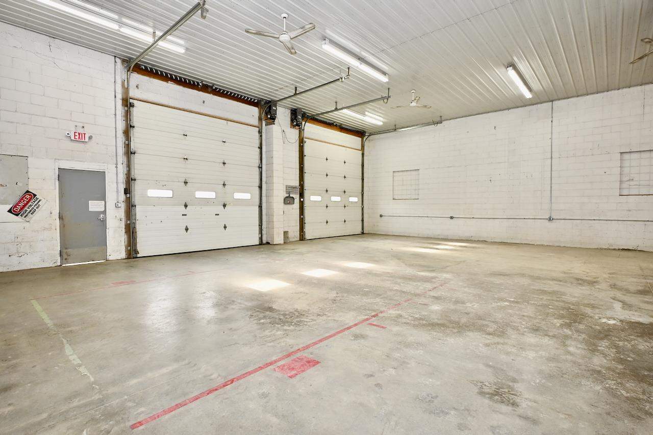 Property Photo 31