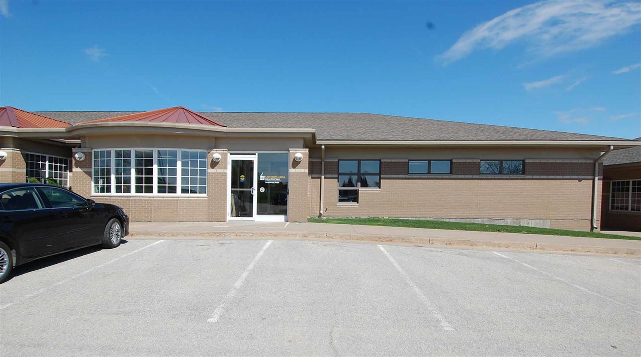 5 Lions Dr NorthLiberty IA 52317