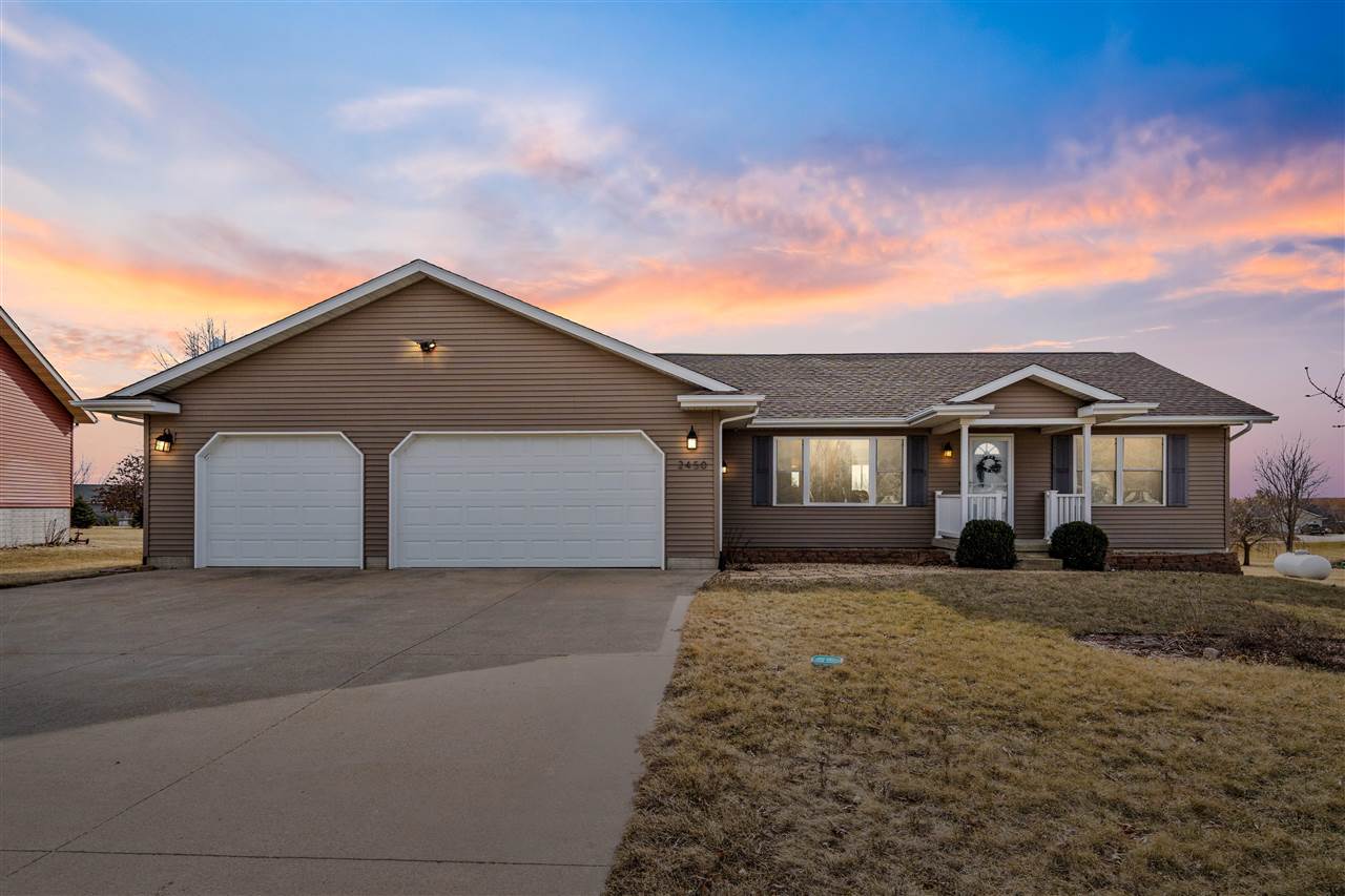 Property Photo 1