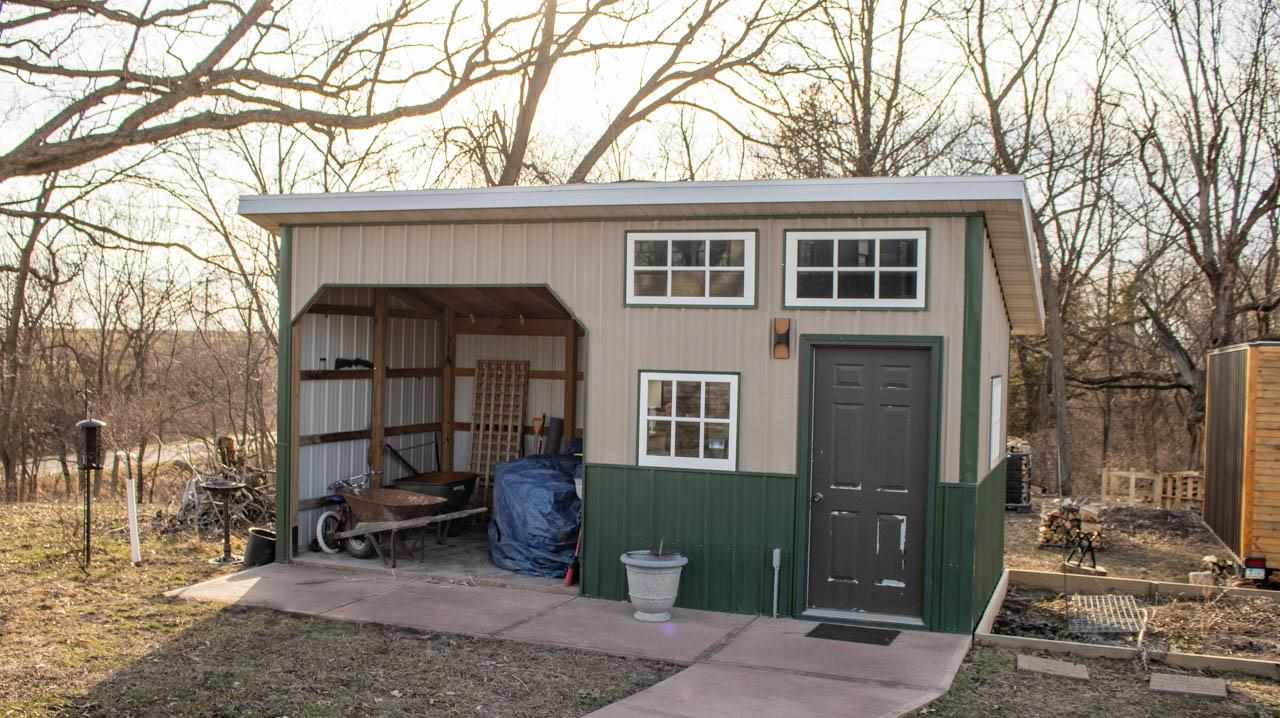 Property Photo 27