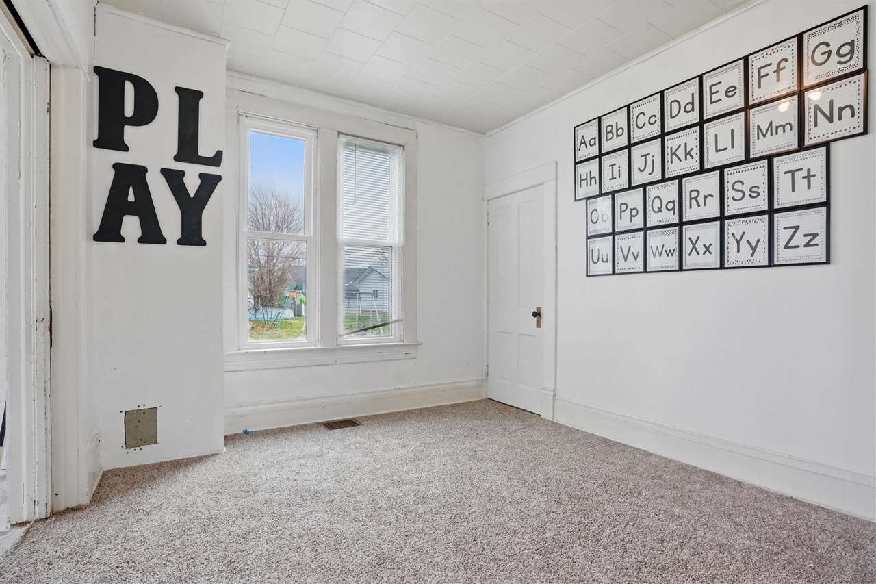 Property Photo 31