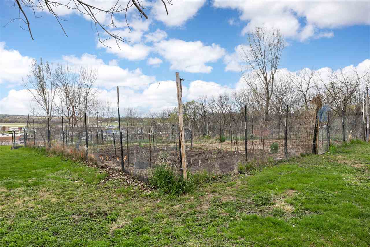 Property Photo 43