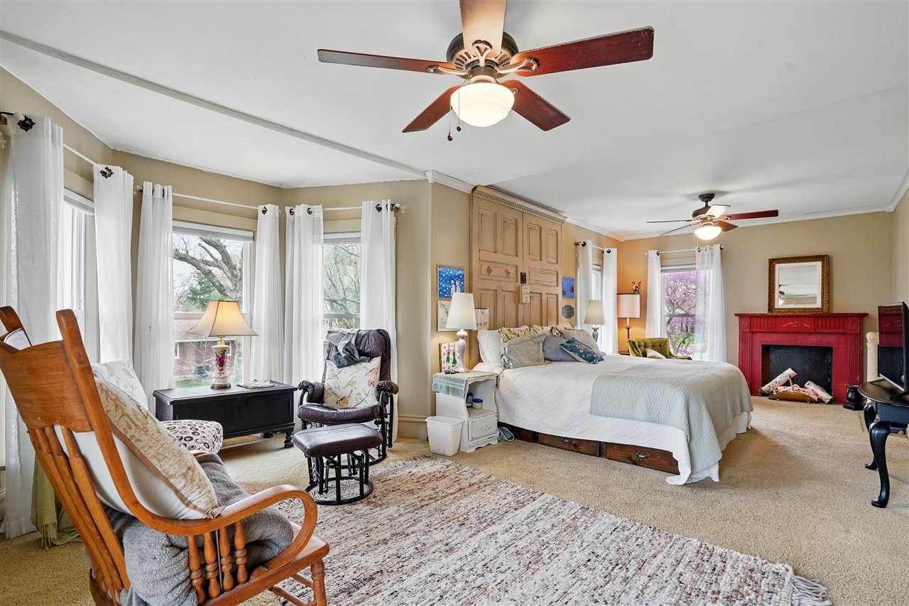 Property Photo 31