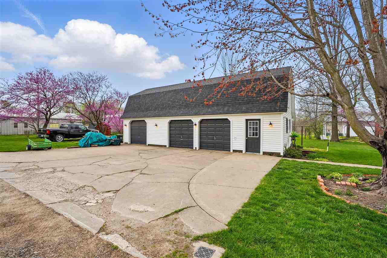 Property Photo 40