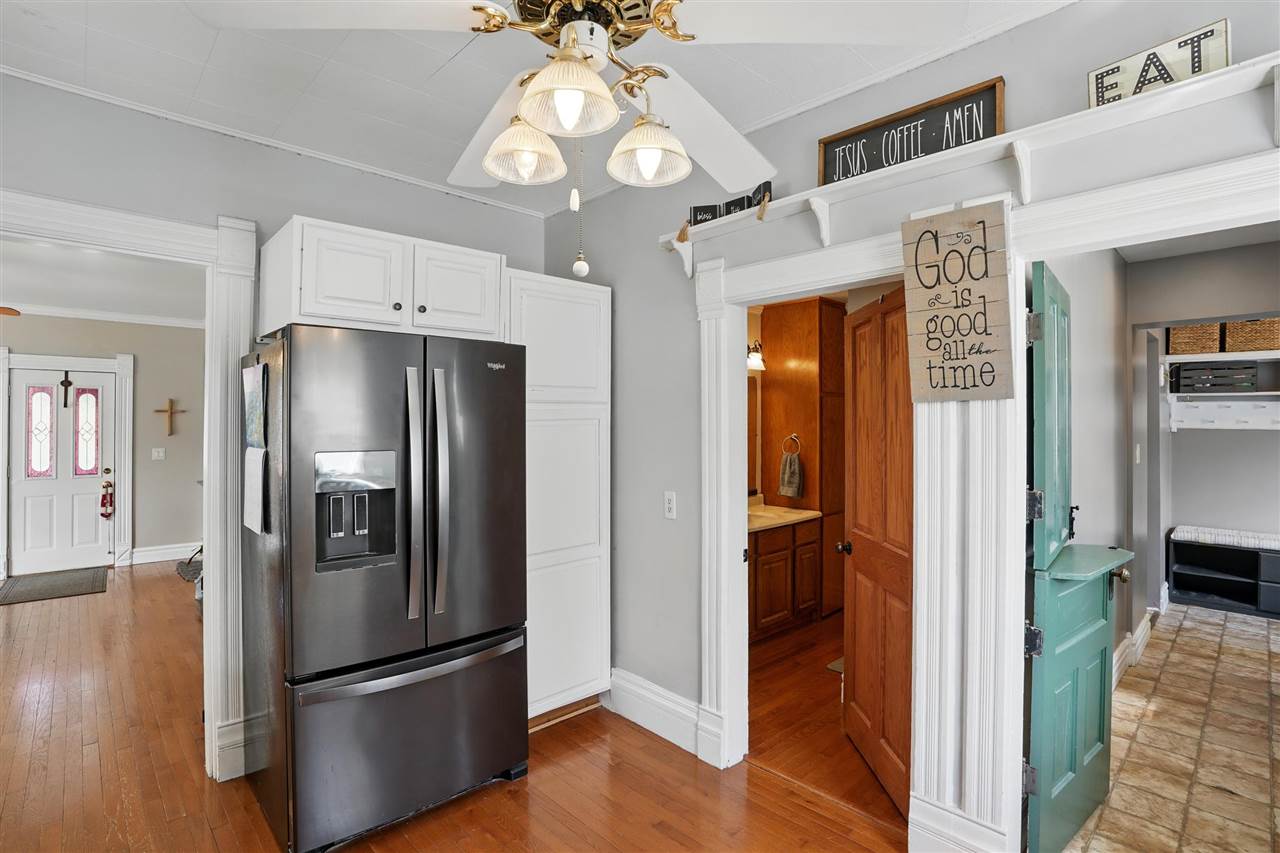 Property Photo 30