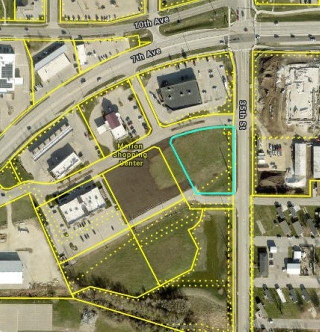 892 35th Street Marion IA 52302
