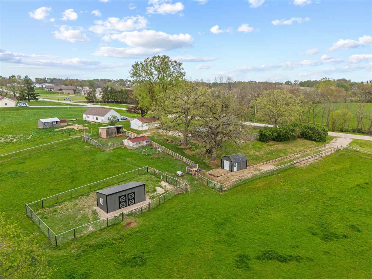 Property Photo 25