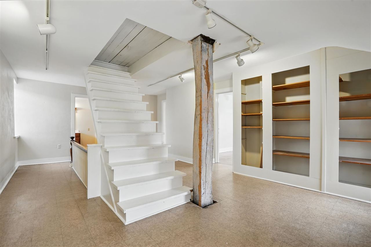 Property Photo 39