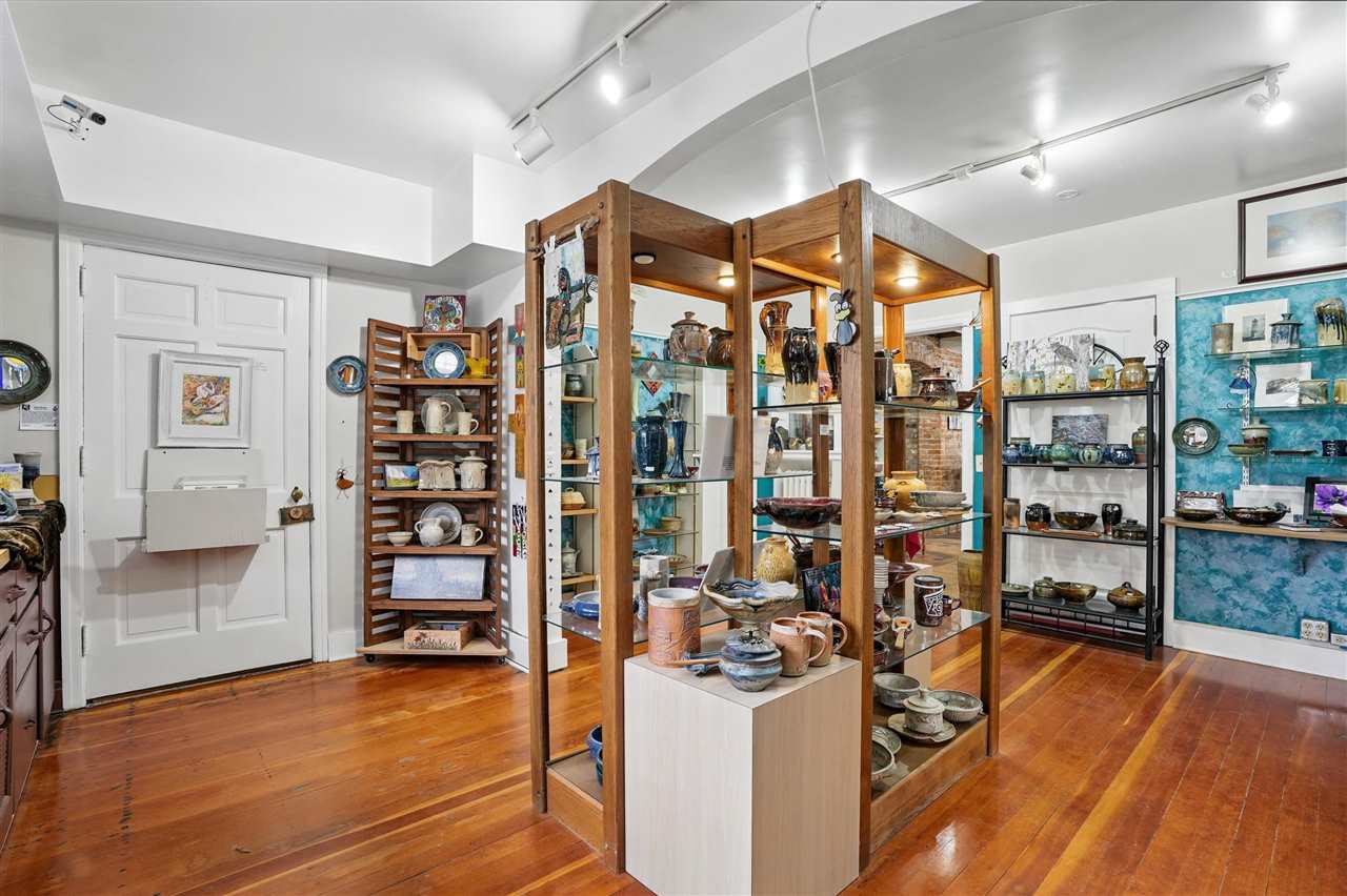 Property Photo 40