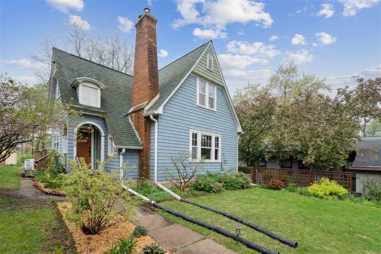 Property Photo 1