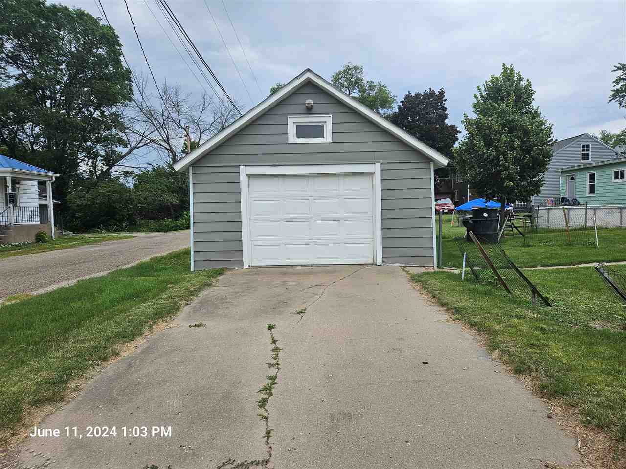 Property Photo 32