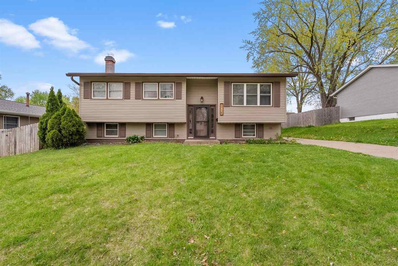 Property Photo 1