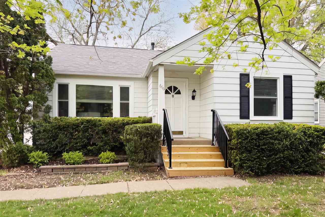 Property Photo 1