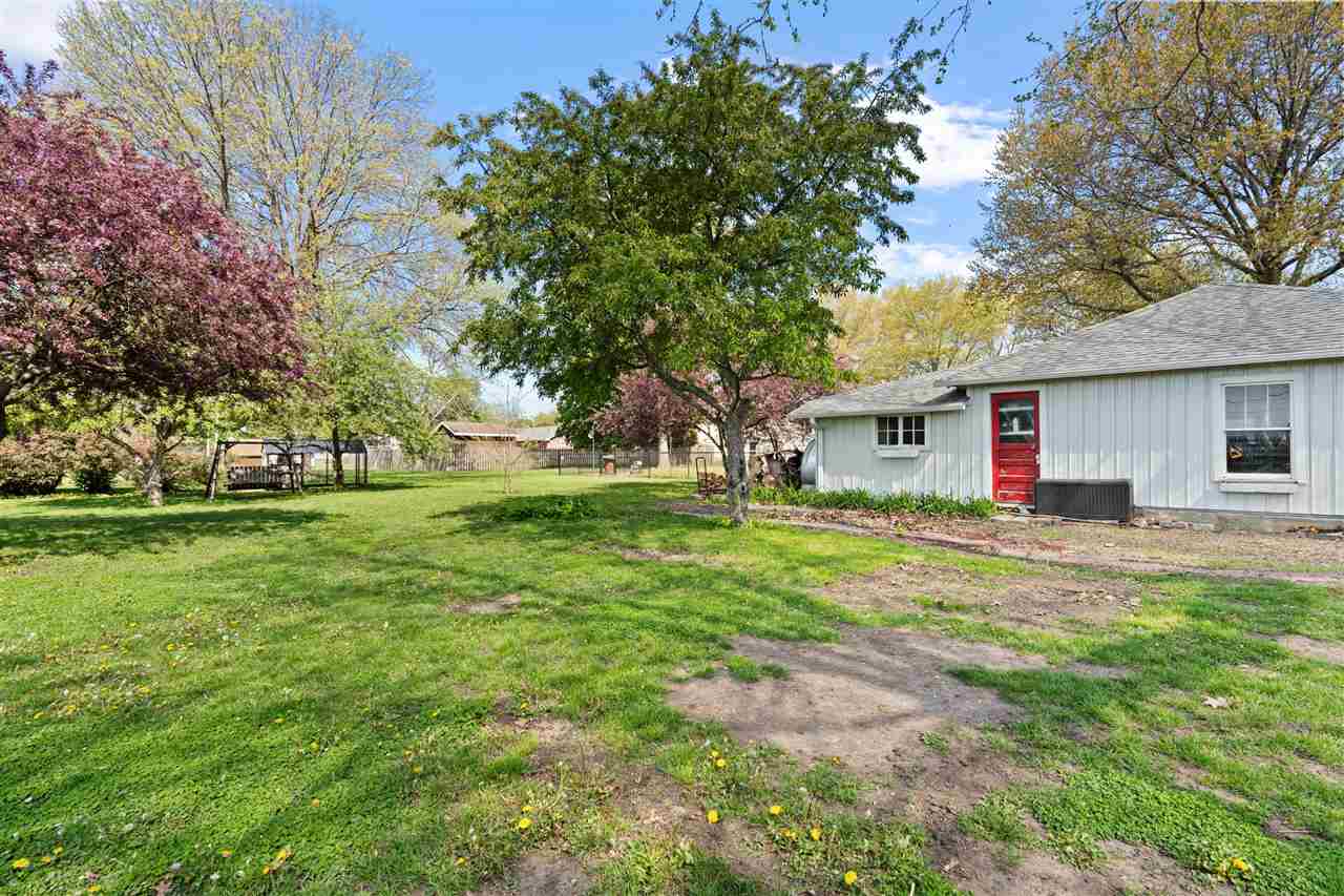 Property Photo 28