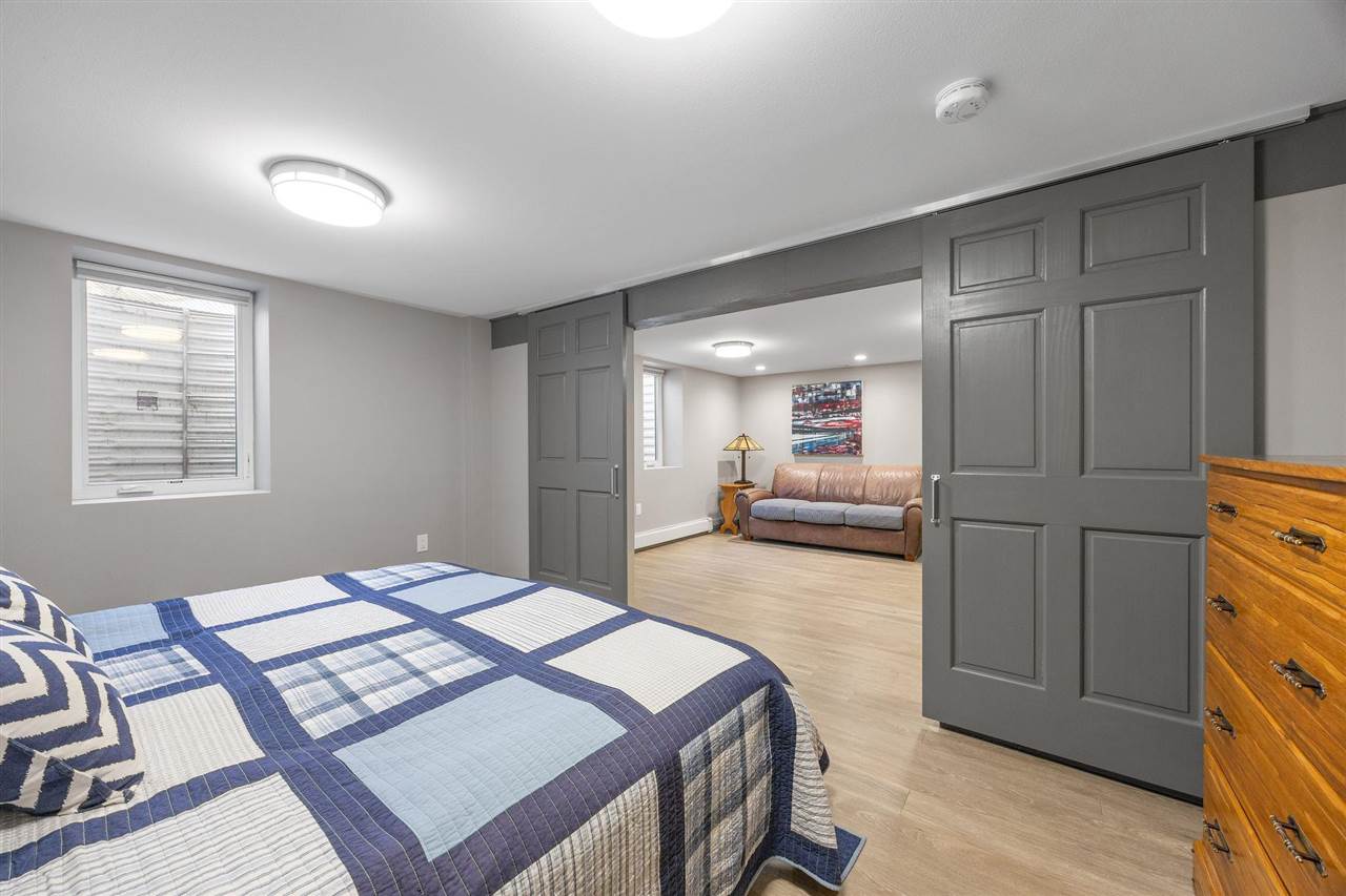 Property Photo 38