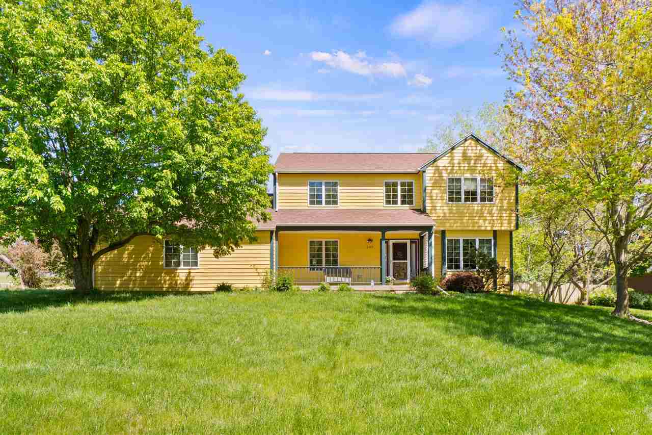 Property Photo 1