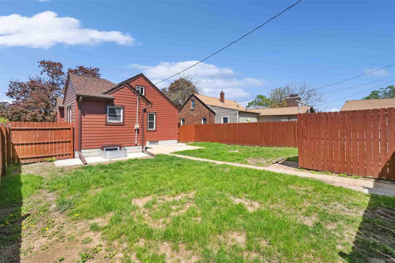 Property Photo 23