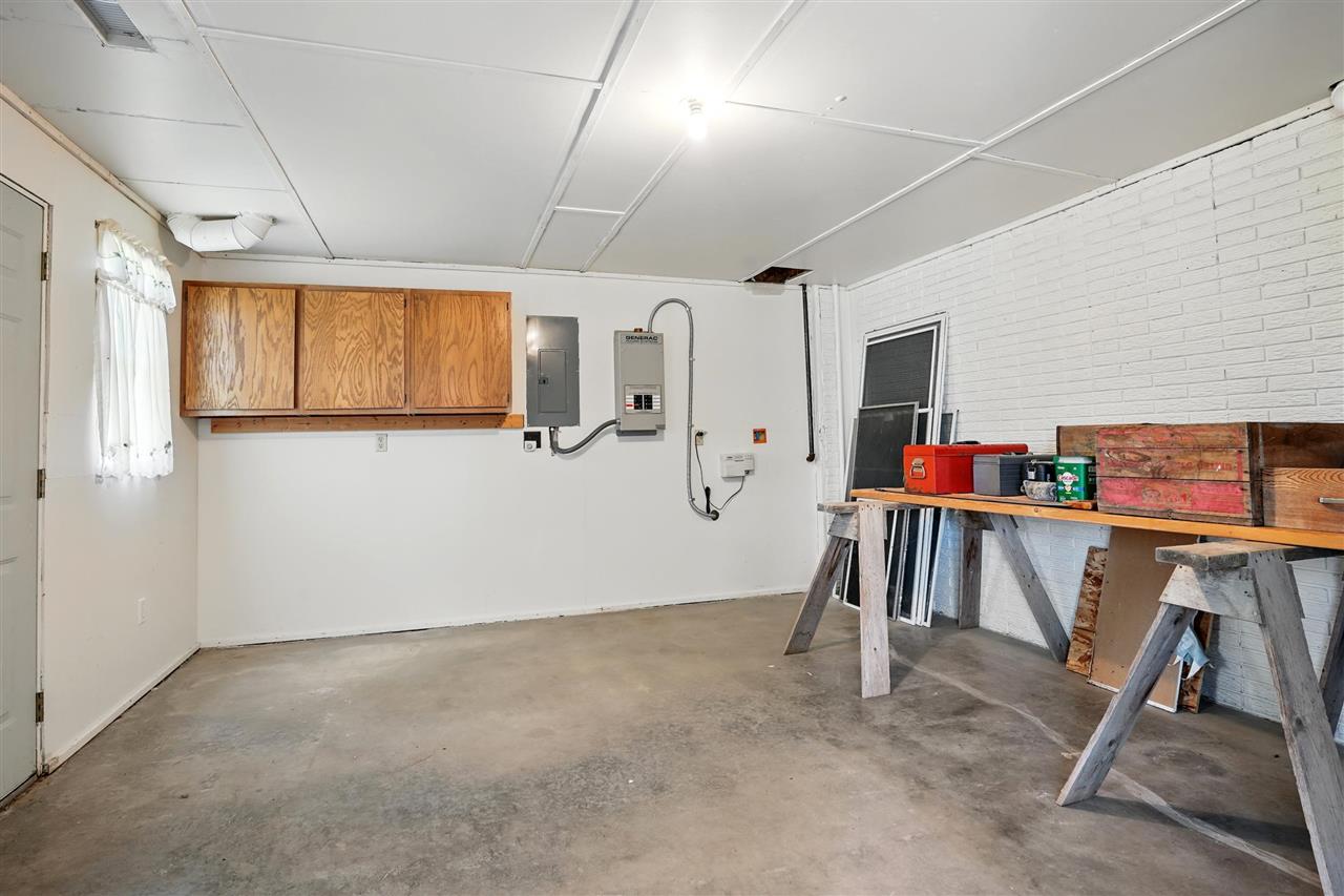 Property Photo 28