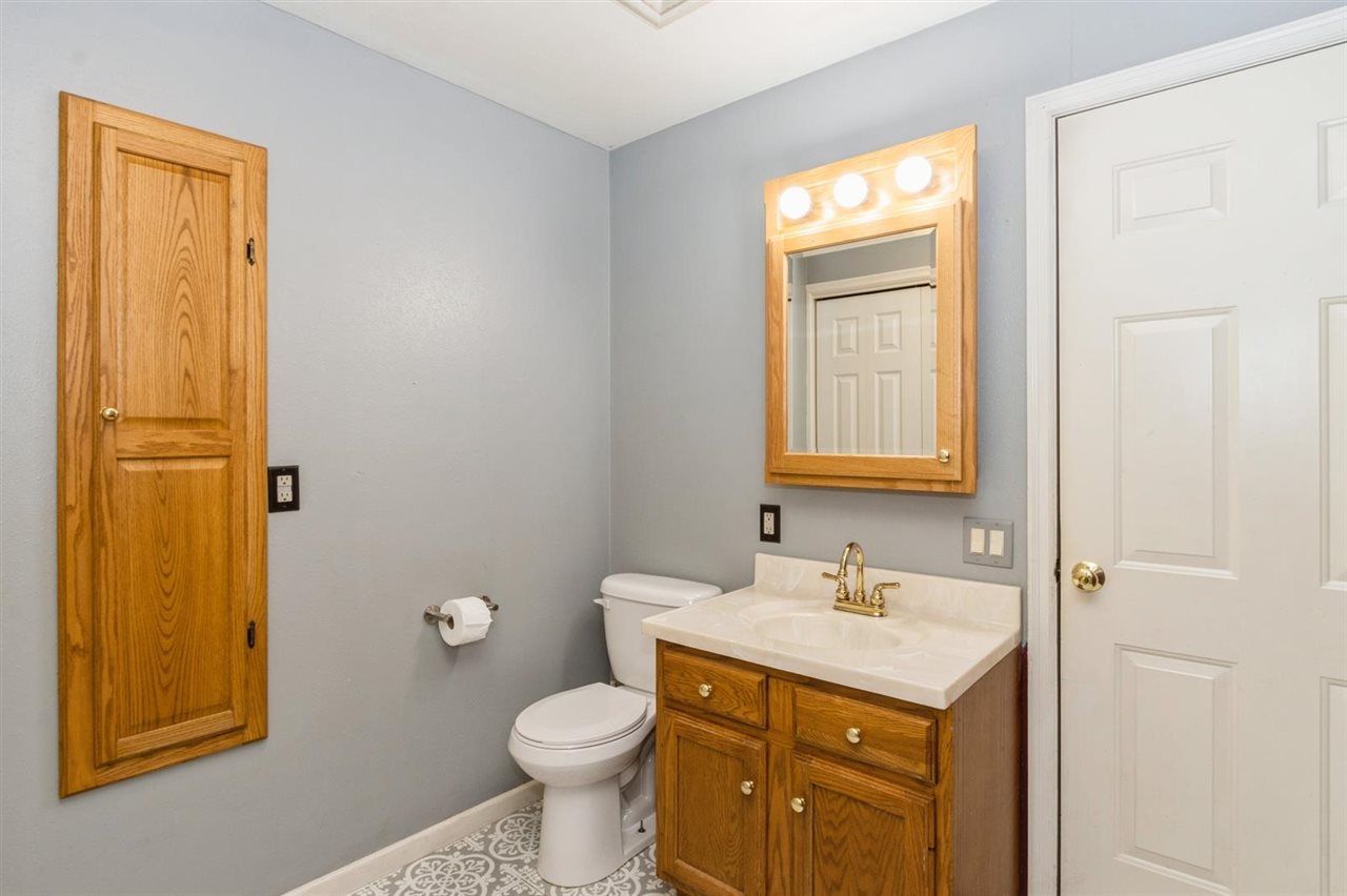 Property Photo 27