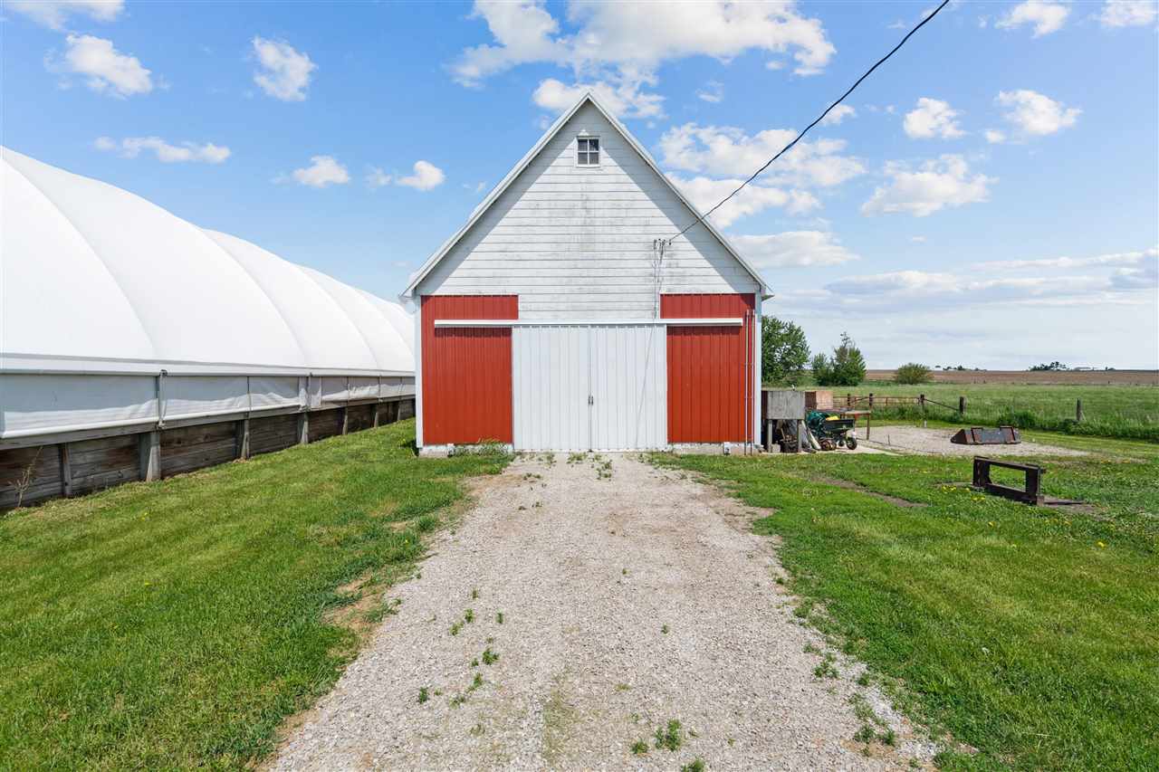 Property Photo 40