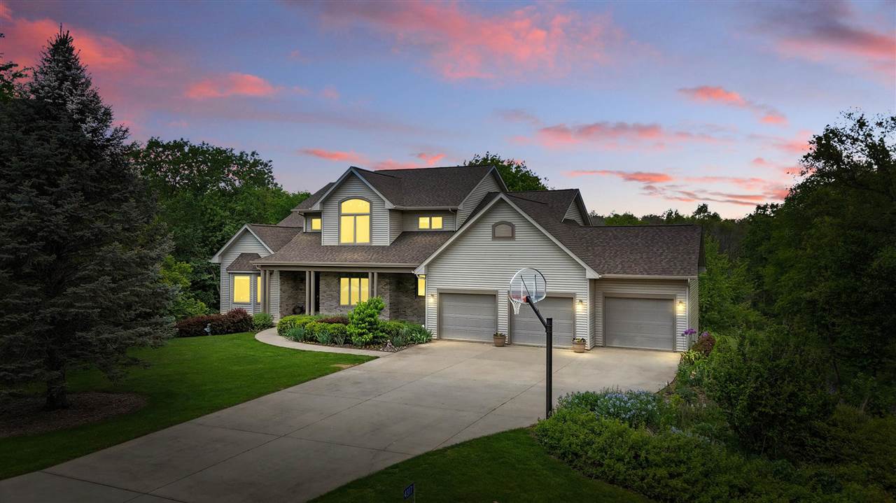 Property Photo 1