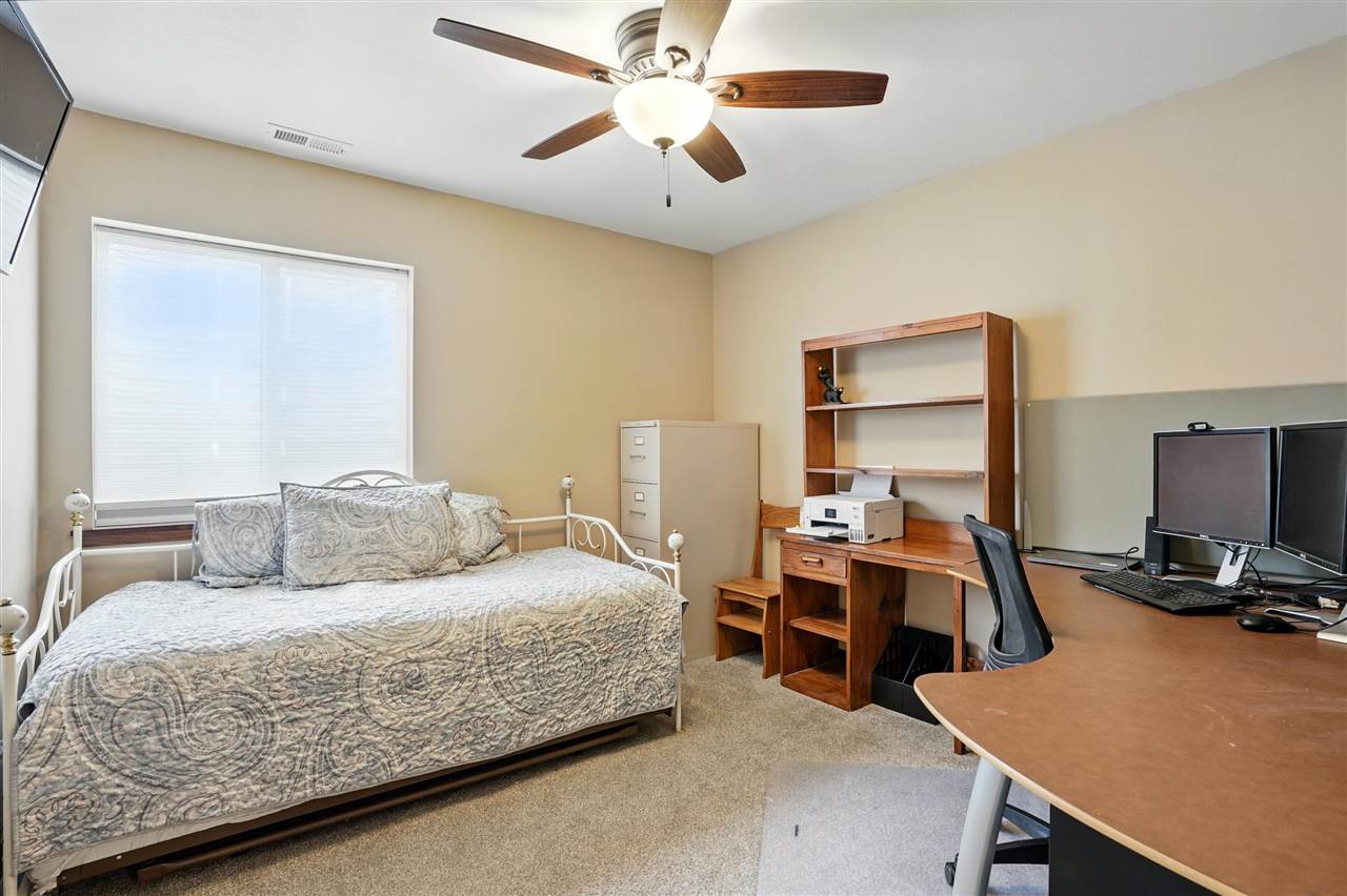 Property Photo 39