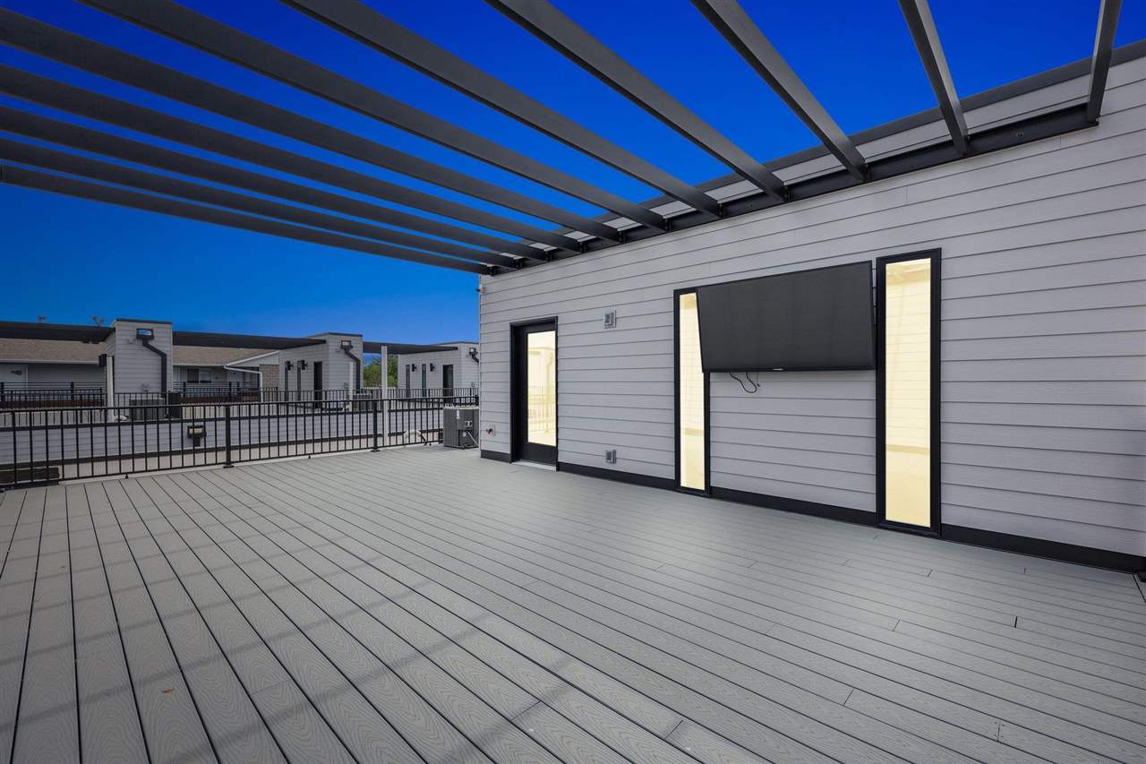 Property Photo 24