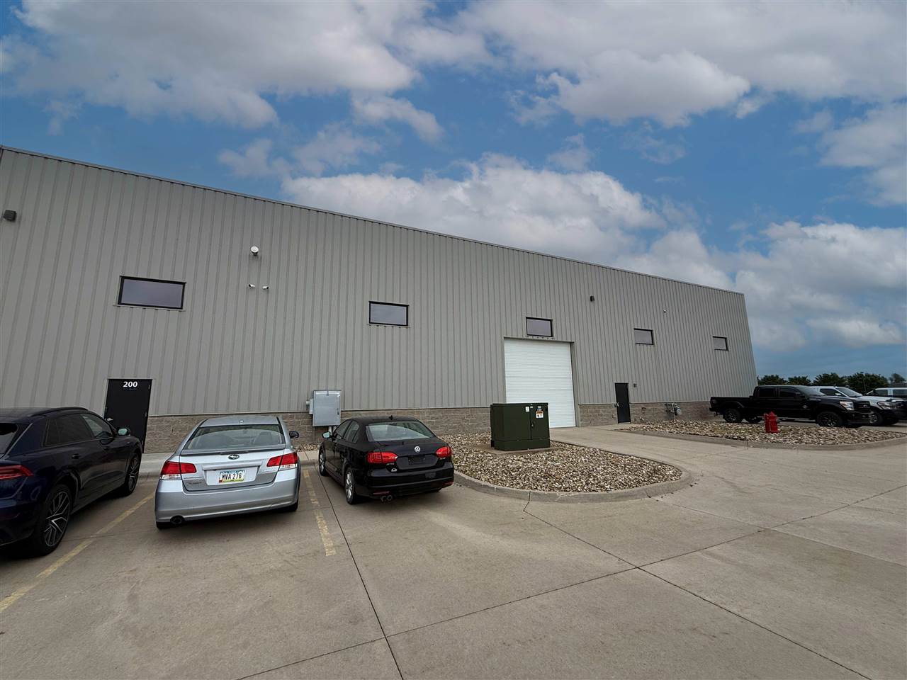 1525 Ketelsen Dr #200 Hiawatha IA 52233