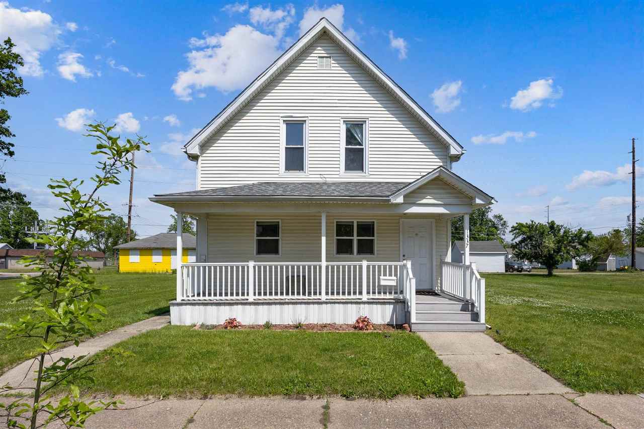 Property Photo 1