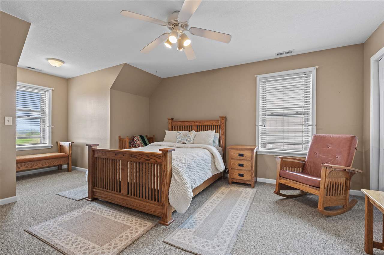 Property Photo 35