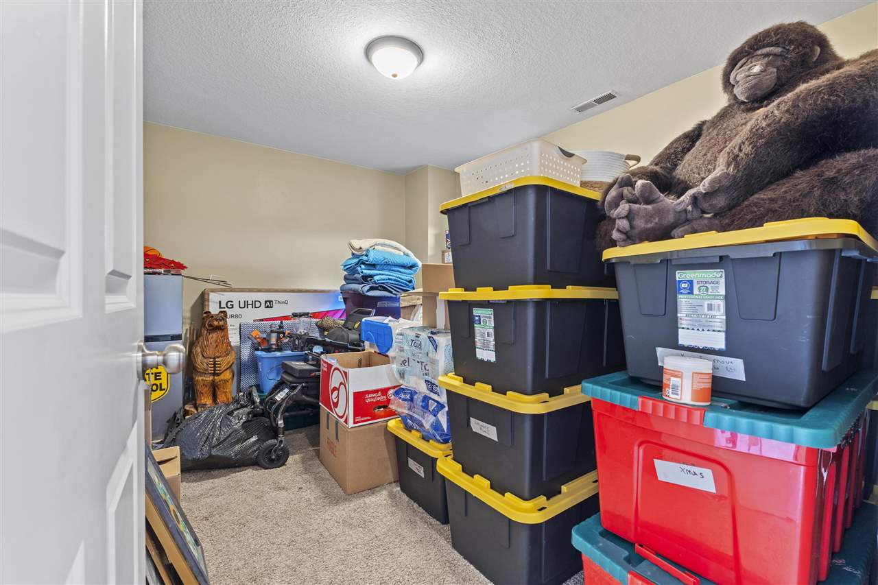 Property Photo 38