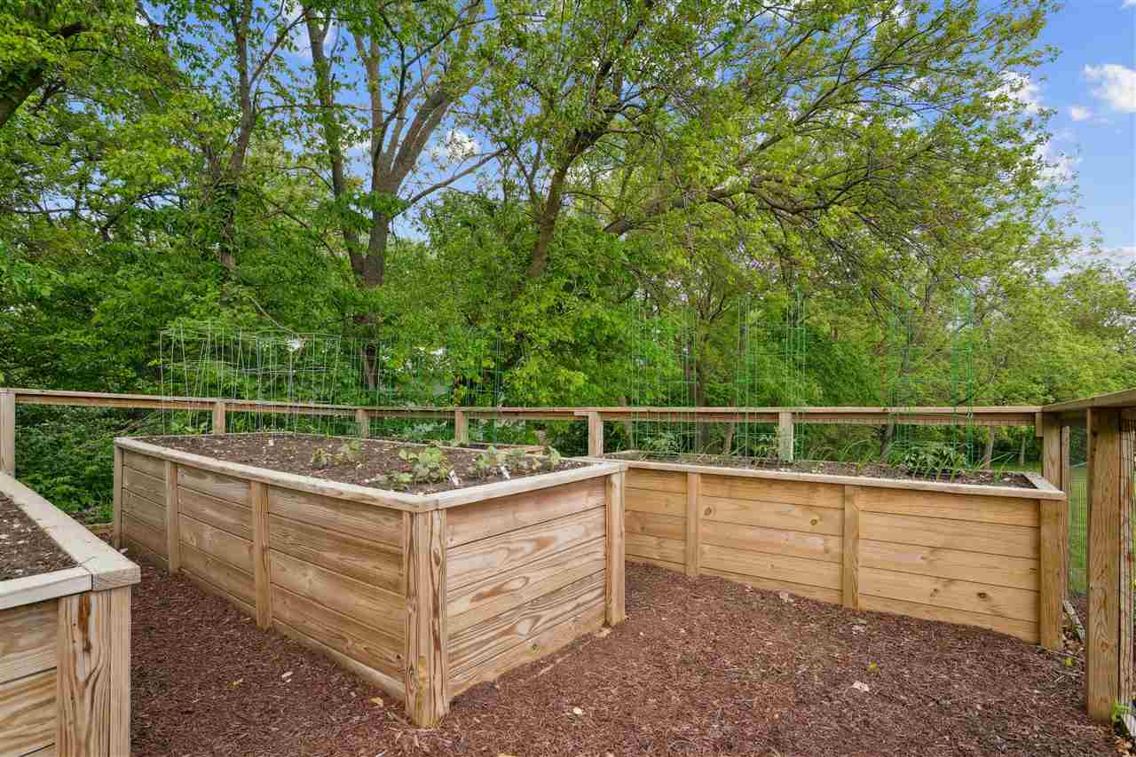 Property Photo 52
