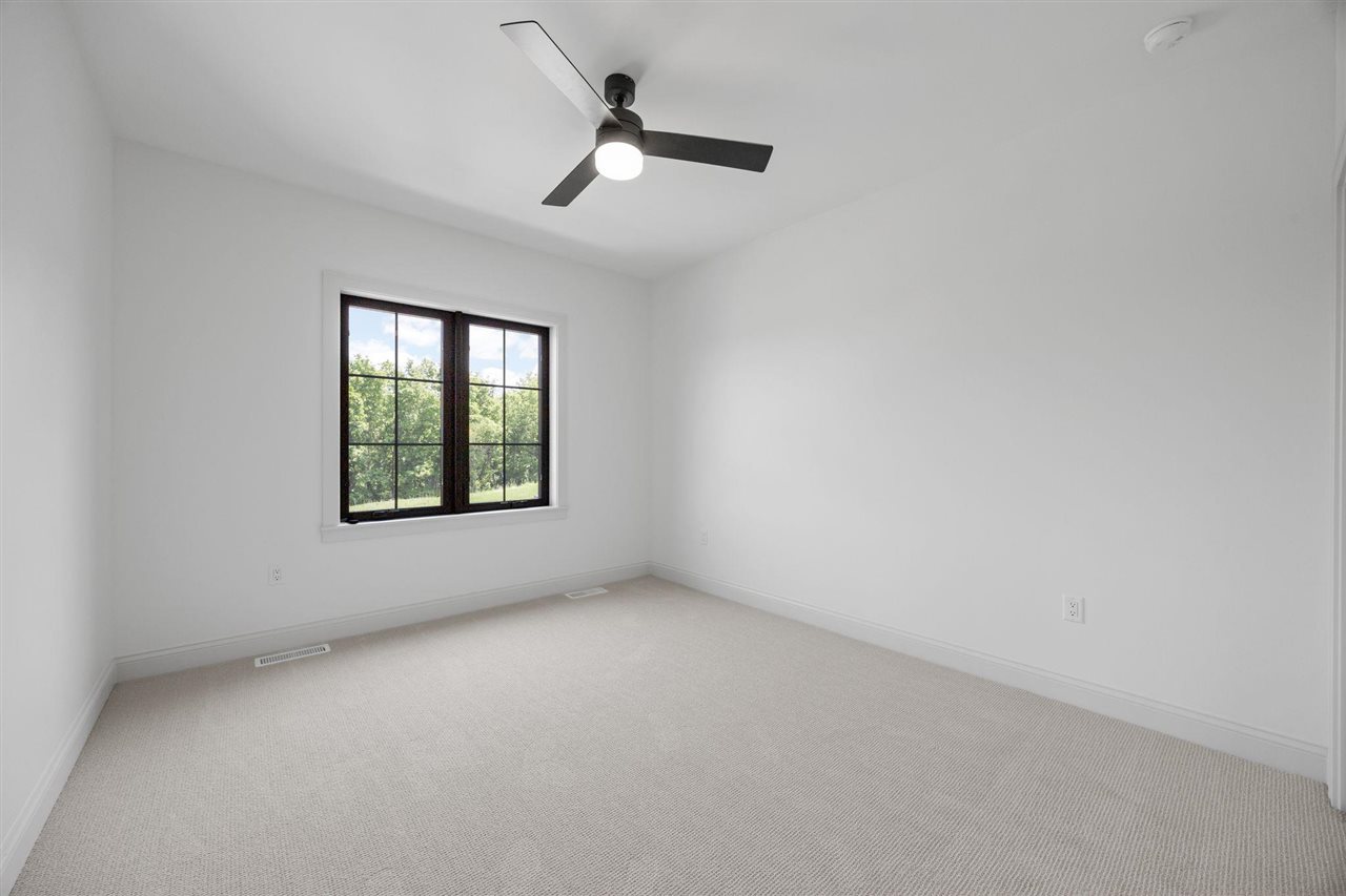 Property Photo 50